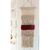 Mi Proyecto del curso: Introducción al macramé: creación de un tapiz decorativo. Un progetto di Fiber Art di supernova_ - 24.01.2021