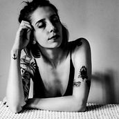 Autoretrato - 2ª série. Un projet de Photographie de portrait de Carolina Vanelli - 25.01.2021