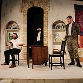 Set and Costume Designer- House of Many Tongues 2019. Ein Projekt aus dem Bereich Design von Garderoben, Digitalfotografie und Bühnendekoration von Bessie Allan - 06.03.2019