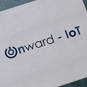 Identidad y Web de Onward - IoT. Br, ing, Identit, Web Development, Logo Design, and Web Design project by Pablo Muñoz Gonzalez - 02.09.2021