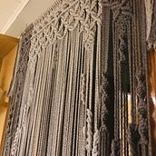Cortina puerta salón (dos tonalidades en gris). Projekt z dziedziny Makrama użytkownika Rosa Rod Mon - 10.02.2021