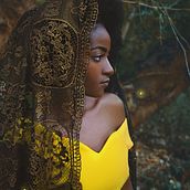 Sessão Fotográfica: Juciria Rodrigues . Un proyecto de Fotografía en exteriores de Decio Pegado - 12.12.2020