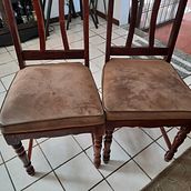 SOS a mis sillas del comedor. Arts, Crafts, Woodworking, Creative Consulting, and Creativit project by Ale Jiménez - 02.13.2021
