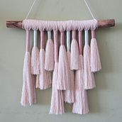 Mi Proyecto del curso: Macramé: técnicas de tejido envuelto. Un projet de Macramé de Emilia Lascano - 22.03.2021