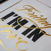 Friday I'm in love - Linocut + Watercolor Calligraphy. Calligraph, Printing, H, Lettering, and Lettering project by Javier Piñol - 02.17.2021