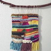 Mi Proyecto del curso: Introducción al tejido en telar de bastidor. Un projet de Art textile, Macramé , et Teinture textile de Noelia - 02.03.2021