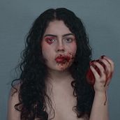 Mi Proyecto del curso: Valentine. Een project van Fotografische zelfportretten van Diana After - 23.02.2021