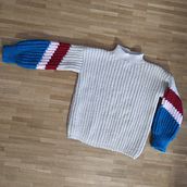 Mi Proyecto del curso: Crochet: crea prendas con una sola aguja. Projekt z dziedziny Projektowanie mody,  Tkactwo, DIY, Szydełkowanie i Wzornictwo tekstyliów użytkownika martiskas - 23.11.2021