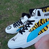 Mi Proyecto del curso: Restauración y personalización de sneakers. Un proyecto de Diseño de calzado de ilustradorvictor - 08.03.2021