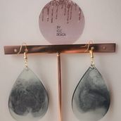 Mi Proyecto del curso: Diseño de joyería en resina Byicc.es. Un progetto di Design di accessori, Artigianato, Design di gioielli e DIY di Imma - 21.04.2021