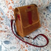 Nuevo proyecto Bandolera Ananni para el curso Creación de Bolsos Artesanales para Principiantes. Un proyecto de  de Rocio Alvarez Fernández - 10.03.2021