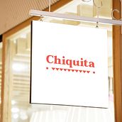 Branding Gastronómico - Chiquita Restaurant. Un projet de Br, ing et identité, Design graphique , et Marketing digital de Cesar Saravia Cairo - 08.03.2021