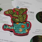 Embroidered brooches. Un proyecto de Artesanía y Bordado de Biviana Rojas - 12.03.2021