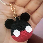 Chaveiro Mickey. Een project van Haken van Mariana Almeida - 17.03.2021