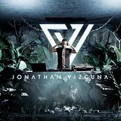 Virtual DJ Set - Unreal Engine. Un progetto di 3D, Direzione artistica e Progettazione 3D di Omar Amado - 18.03.2021