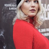 Street photography in Prague. Un projet de Photographie lifest , et le de Daisy Kosmider - 08.09.2019