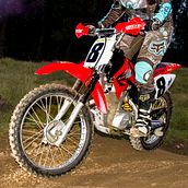 Motocross. Photograph project by Alberto Pavel Dueñas Salinas - 03.22.2021