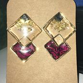 My project in Resin Jewelry Design course. Accessor, Design, Arts, Crafts, Jewelr, Design, and DIY project by Jakaranda - 05.17.2021