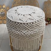 Banquinho curso macrame circular . Macramé project by shirley_lima1 - 03.24.2021