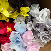 Flores de Papel. Arts, and Crafts project by Alejandra Bourda - 03.25.2021