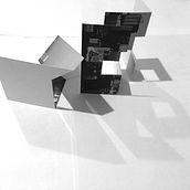 Doroteia. Un proyecto de Diseño, Fotografía y Papercraft de Meyrele Torres - 26.03.2021