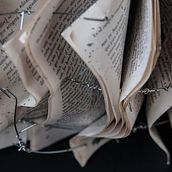 EL OBJETO LIBRO: La forma como reinterpretación de lo narrado . Un proyecto de Fotografía, Bellas Artes, Escultura, Creatividad y Concept Art de Brayan Camilo Holguín Rodriguez - 27.03.2021