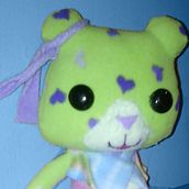Old Valentine’s Day bear. Art To, s, and Sewing project by Hayley - 02.13.2013