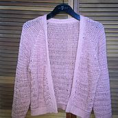 Mi Proyecto del curso:  Top-down: prendas a crochet de una sola pieza. Un projet de Crochet , et Art textile de Gio Lopez - 29.03.2021