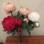 My project in Paper Flower Craft Techniques course. Papercraft projeto de Marina - 30.03.2021