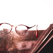 Lentes para leer mi vida. Un progetto di Creatività e Scrittura di Melissa - 03.04.2021