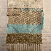 Mi Proyecto del curso: Introducción al macramé: creación de un tapiz decorativo. Un projet de Macramé de cvorazi - 18.04.2021