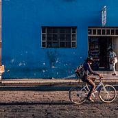 Mi Proyecto del curso: Introducción a la fotografía callejera.  @gustavominas Ein Projekt aus dem Bereich Dokumentarfotografie von Elmer Hidalgo - 29.04.2021