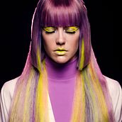 Fotografia belleza/ peluquería. Un projet de Photographie, Photographie de studio, Photographie de mode, Photographie de portrait, Photographie numérique, Photographie publicitaire , et Retouche photographique de Lu Poulain - 06.04.2021