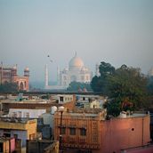 INDIA. Un progetto di Fotografia, Fotografia analogica, Fotografia artistica e Fotografia documentaria di Alan Balzac - 06.04.2021