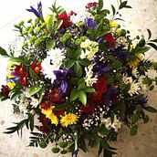 Mi Proyecto del curso: Diseño y creación de composiciones florales. Un progetto di Artigianato di mariacastells899 - 07.04.2021