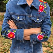 Jaqueta jeans  Ein Projekt aus dem Bereich Stickerei von Jéssica Turcatto - 09.04.2021