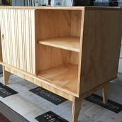 Mi primer Rack. Design e fabricação de móveis projeto de Juan Enrique Espinoza Santelices - 17.04.2021