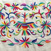 Tenango 80x40cm. Embroider, Arts, Crafts, and Creativit project by Camila Beatriz - 06.23.2020