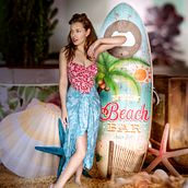 Beach Day. Un progetto di Composizione fotografica e Autoritratto fotografico di Ana Stanojevic - 11.07.2020
