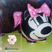 Minnie Oing. Een project van Craft, Borduurwerk, Keramiek,  Acr y lschilderij van Gloria Berenice Villanueva Reyes - 12.04.2021