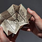 Ciudades Contables - libro de artista, papel de libros de contabilidad plegado y tinta. Architecture, Fine Arts, Drawing, Bookbinding, and Traditional illustration project by Maria Luisa Molina Moreno - 04.12.2021