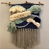 Frame Loom Weaving. Fiber Arts project by Ama Warnock - 04.12.2021