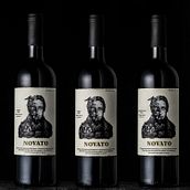 NOVATO WINES. Product Photograph project by Luis Guiñazú Fader - 08.20.2020