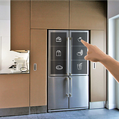 The Fridge. New interfaces for the future appliances. UX / UI, Product Design & Interactive Design project by Giuseppe Del Frassino - 02.19.2021