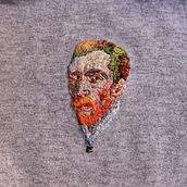 Embroidered t-shirts  - Vincent and bee. Un proyecto de Bordado de Biviana Rojas - 25.04.2021