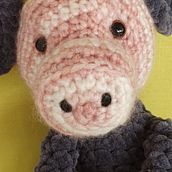 Pig or mouse? No, a Mig!. Arts, Crafts, Children's Illustration, Crochet, Stor, and telling project by Laura Debello - 04.25.2021