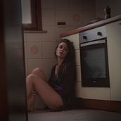 L'amore perduto. Self-Portrait Photograph, Photographic Composition, Photograph, and Portrait Photograph project by Alessandra Biancaneve - 04.26.2021