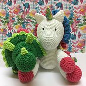 Unicornio y Triceratops. Un progetto di Uncinetto di misi 69 - 29.04.2021