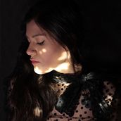Il mio progetto del corso: Ritratto fotografico intimista. Un progetto di Fotografia di ritratto di Giada Missora - 02.05.2021