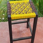 Mi Proyecto del curso: Introducción al tejido en cordón de PVC . Un proyecto de Artesanía, Diseño, creación de muebles					 y DIY de Claudia Andrade - 03.05.2021